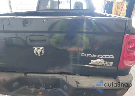 2011 Dodge Dakota Slt z USA, uszkodzony, nr VIN 1D7RE3BK4BS506579